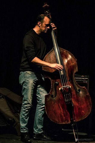 Alessandro Berti contrabbasso scuola medialab Firenze